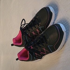 Danskin Now Black and Pink Sneakers,  Size 9.5 Men, 11.5 Women